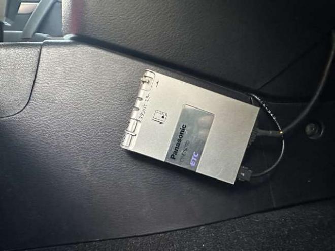 パジェロ3.2 ロング GR ディーゼルターボ 4WD　リフトアップ(ジャオス)　パワステ　パワーウィンドウ　社外ナビ　バックカメラ　純正アルミホイール　ETC　シートヒーター　3列シート　横滑り防止装置　盗難防止装置　ABS　キーレスエントリー 3200