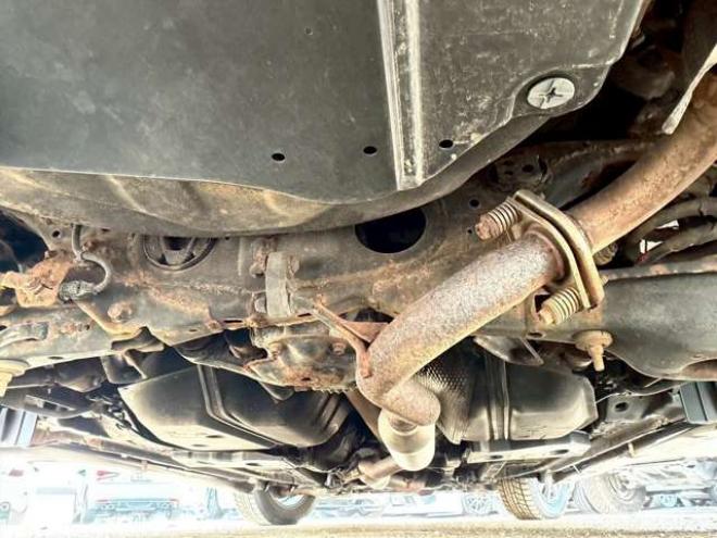 マークXジオ2.4 240G 4WD　6人乗り　3列シート　パワステ　パワーウィンドウ　純正ナビ　キーレスエントリー　ETC　バックカメラ　ABS　盗難防止装置　エアコン　電動シート　横滑り防止装置　アルミホイール 2400