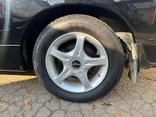 180SX2.0 タイプII　ワンオーナー　社外ハンドル　社外ターボタイマー　社外オーディオ　ミラーヒーター　パワステ　パワーウィンドウ　社外アルミホイール 2WD 2000