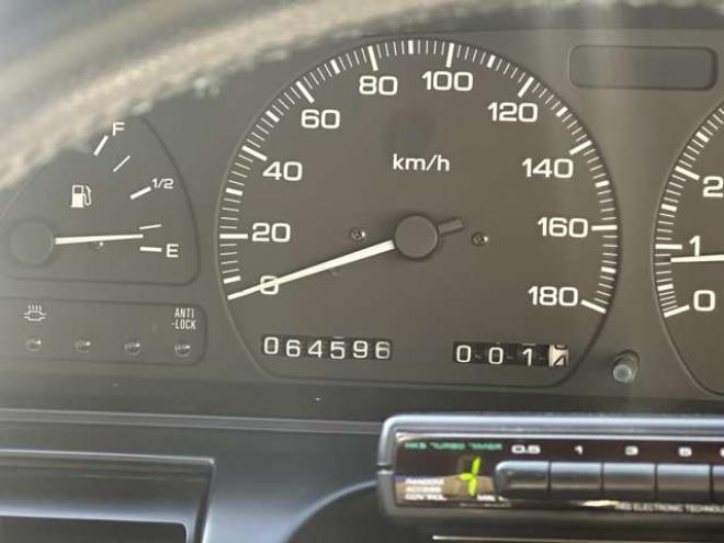 180SX2.0 タイプII　ワンオーナー　社外ハンドル　社外ターボタイマー　社外オーディオ　ミラーヒーター　パワステ　パワーウィンドウ　社外アルミホイール 2WD 2000