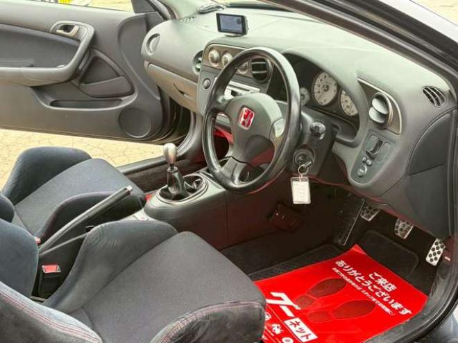 インテグラタイプR 　2.0　ワンオーナー　レカロシート　パワステ　パワーウィンドウ　純正アルミホイール　ABS　キーレスエントリー　横滑り防止装置　エアコン　盗難防止装置 2WD 2000