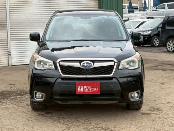 フォレスター2.0XT アイサイト 4WD　ターボ　パワステ　パワーウィンドウ　純正アルミ　ABS　キーレスエントリー　ETC　シートヒーター　社外エンジンスターター　パドルシフト　エアコン　電動シート　クルーズコントロール　盗難防止装置 2000