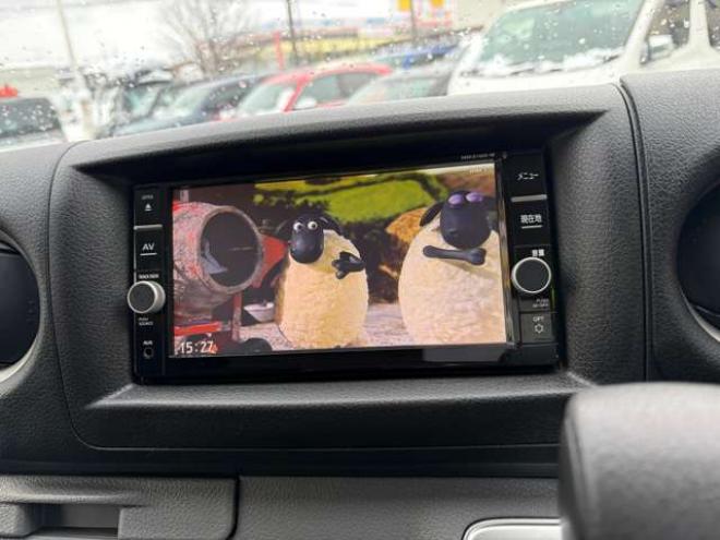 キャラバンNV350 2.5 プレミアムGX ロングボディ ディーゼルターボ 4WD　バックカメラ　エアコン　ドライブレコーダー　ETC　パワステ　パワーウィンドウ　スマートキー　キーレス　片側スライドドア 2500