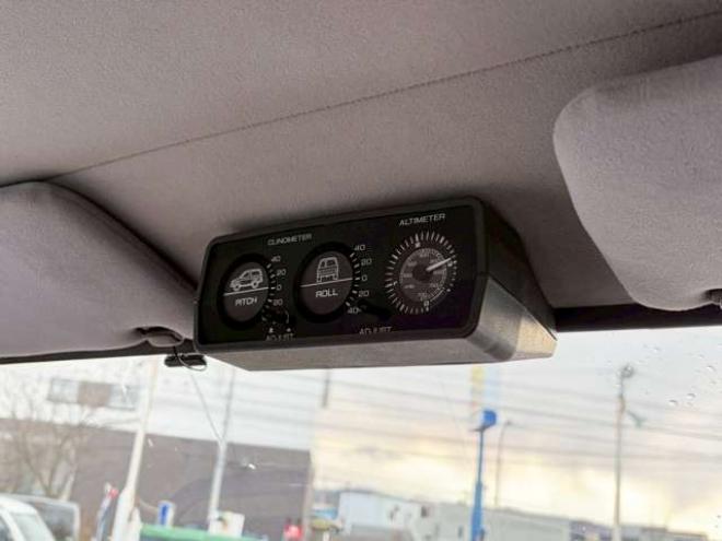 サファリ4.2 エクストラ標準ルーフグランロード ディーゼル 4WD　リフトアップ　パワステ　パワーウィンドウ　社外グリル　全塗装済　リアヒーター　デフロック　社外キーレス 4200