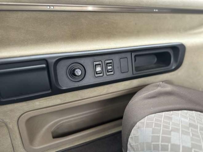 キャラバン3.0 リムジン　ワンオーナー/社外AW/クルコン/サンルーフ 2WD 3000