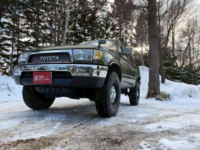 ハイラックスサーフ2.7 SSR-X ワイドボディ 4WD　全塗装済グリーン　リフトアップ　ETC　社外オーディオ　パワステ　パワーウィンドウ　純正アルミホイール　ABS　キーレス　ルーフレール 2700