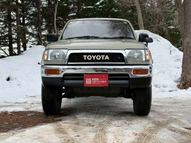 ハイラックスサーフ3.0 SSR-G ワイドボディ ディーゼルターボ 4WD　リフトアップ　全塗装済ベージュ　アルミホイール　メッキバンパー　サンルーフ　ETC　パワステ　パワーウィンドウ　ABS　キーレスエントリー　エアコン　寒冷地仕様 3000