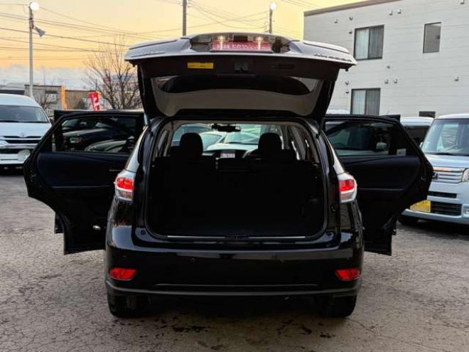 レクサスRXハイブリッド 450h 4WD　サンルーフ　電動リアゲート　純正ナビ　バックカメラ　電動シート　パワステ　パワーウィンドウ　クルーズコントロール　エンジンスターター　アルミホイール　盗難防止装置　横滑り防止装置　ドライブレコーダー 3500