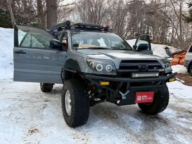 ハイラックスサーフ2.7 SSR-X アメリカンバージョン 4WD　社外ナビ　バックカメラ　リフトアップ　社外アルミ　エアコン　社外ETC　グリルガード　グッドリッチマフラー　LEDライト　全塗装済　パワーウィンドウ　パワステ　キーレス　ダッシュマット　タープ 2700