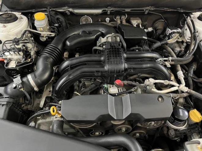 レガシィワゴン２．５ｉ　Ｂスポーツアイサイト　Ｇパッケージ　本州仕入　ワンオーナー　禁煙車　衝突軽減アイサイト　純正１７インチＡＷ　社外１６ＡＷ＋スタッドレスタイヤ付　ストラーダナビ　地デジ　ＤＶＤ再生　Ｂｌｕｅｔｏｏｔｈオーディオ　バックカメラ　ＥＴＣ 4WD 2500 5Dr