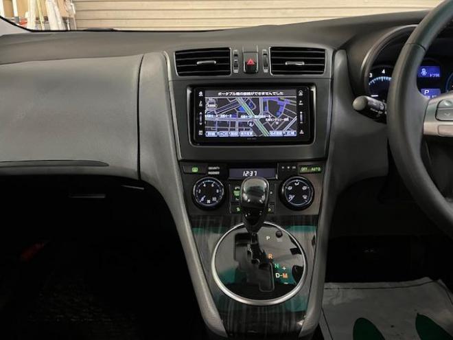 マークXジオエアリエル　本州仕入　ワンオーナー　寒冷地仕様　禁煙車　社外１６インチＡＷ　純正１６ＡＷ＋スタッドレスタイヤ付　純正ナビ　地デジ　Ｂｌｕｅｔｏｏｔｈオーディオ　ＨＩＤヘッドライト　横滑り防止装置　ＥＴＣ 4WD 2400 5Dr