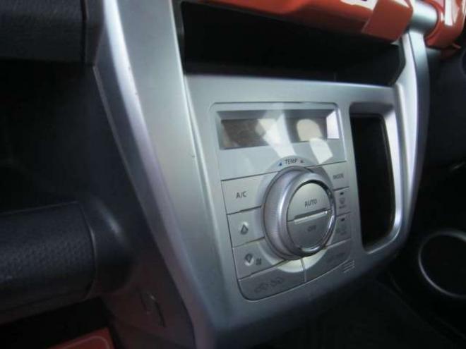 ハスラーG 4WD　2トーンルーフ 道外仕入れ 5速MT 4WD アイドリングストップ シートヒーターキーレス HID ドアバイザー プライバシーガラス 1年間走行無制限保証付 660