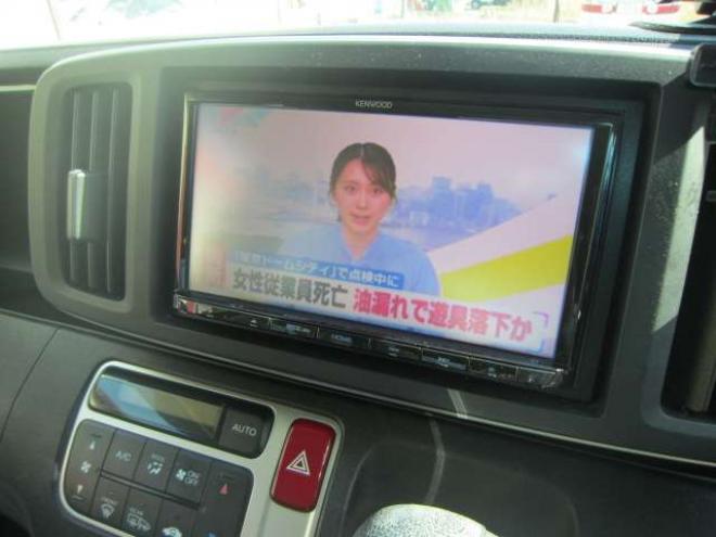 N-ONEツアラー Lパッケージ 4WD　道外仕入れ 社外15インチブロンズAW BIuetooth ナビ&TV スマートキー Pスタート HID クルーズコントロール ドアバイザー 記録簿 スタッドレス+ホイール積込み 1年間走行無制限保証付 660