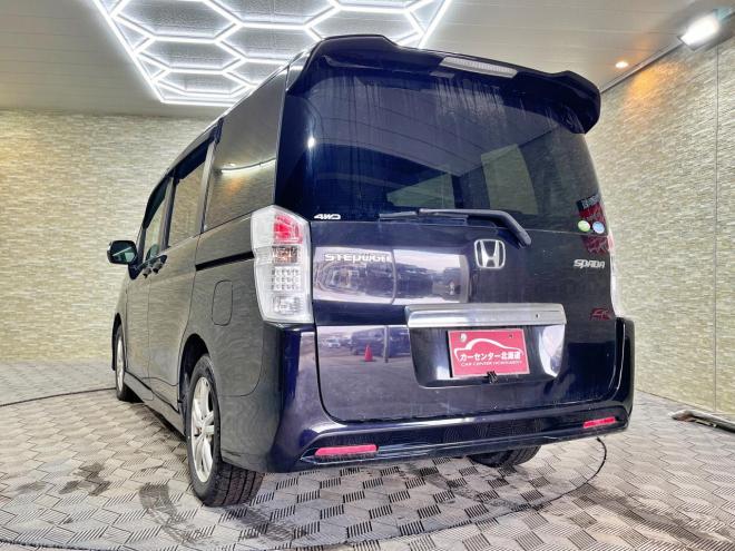 ステップワゴン2.0スパーダZ 4WD 5年保証 スマキー 両側パワスラ ワンオーナー 寒冷地仕様 修復歴無