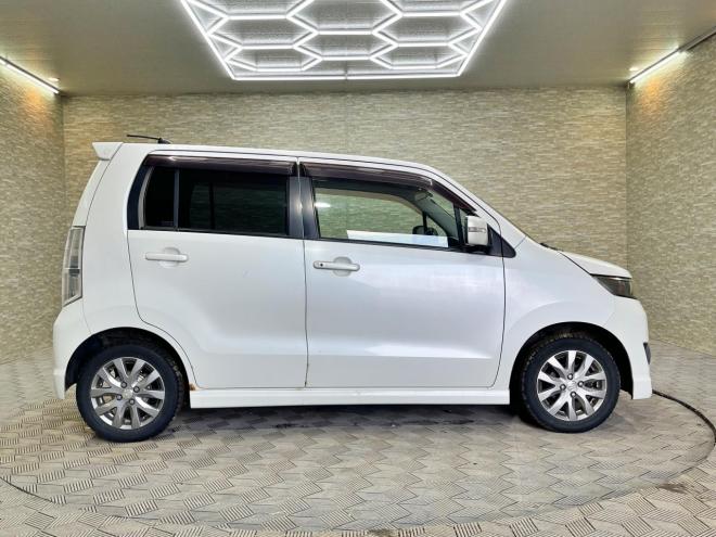 ワゴンRリミテッド 4WD 5年保証 スマキー ナビTV シートヒーター 夏冬タイヤ 寒冷地仕様 禁煙 車検整備2年付 修復歴無