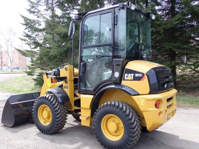 ホイールローダ901C2　スパイクタイヤ　恵庭ヤード 4WD