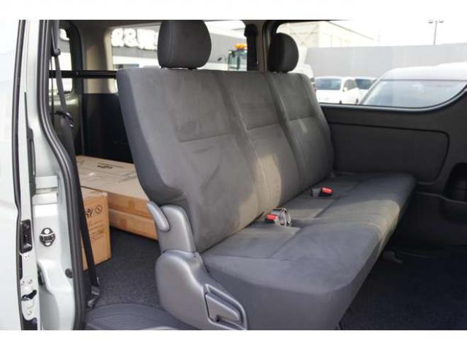 ハイエースバン2.8 スーパーGL ロング ディーゼルターボ 4WD　アースカラーPKG　アーバンカーキ　　両側パワースライドドア　デジタルインナーミラー　全方位カメラ　バックカメラ　寒冷地仕様　LEDヘッドライト　415コブラフラットベッドキット 登録済未使用車 2800