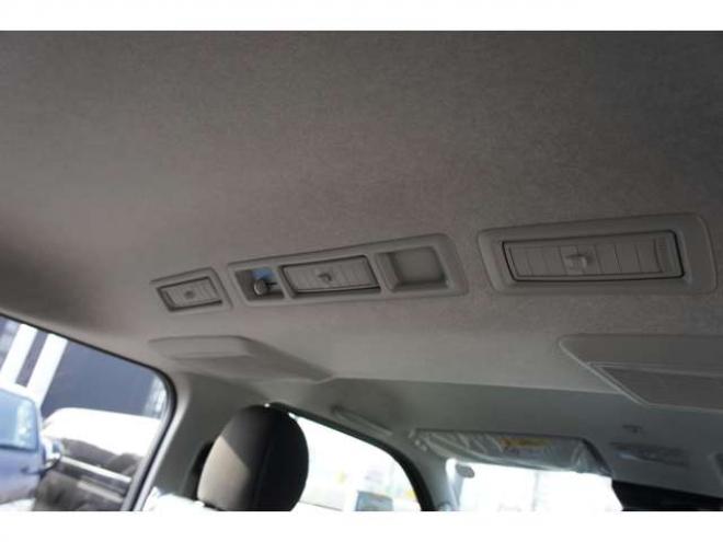 ハイエースバン2.8 スーパーGL ロング ディーゼルターボ 4WD　アースカラーPKG　アーバンカーキ　　両側パワースライドドア　デジタルインナーミラー　全方位カメラ　バックカメラ　寒冷地仕様　LEDヘッドライト　415コブラフラットベッドキット 登録済未使用車 2800