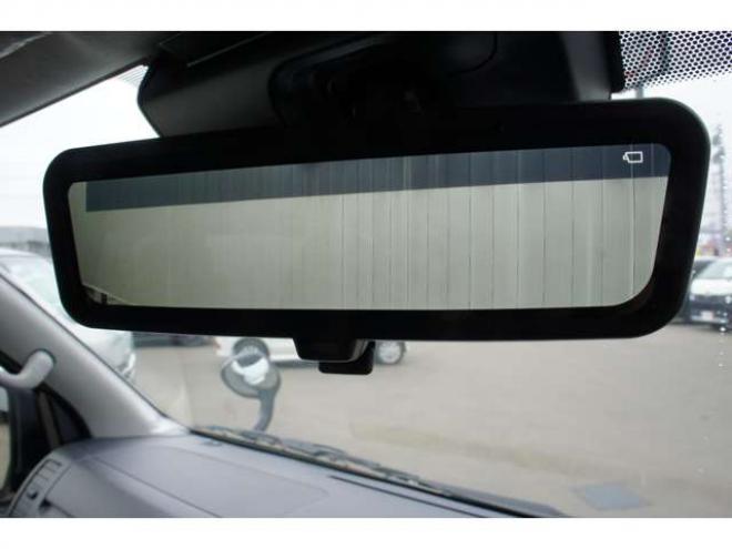 ハイエース2.7 グランドキャビン 4WD　登録済未使用車 走行6キロ　パノラミックビューモニター デジタルインナーミラー　LEDヘッドランプ　LEDフォグランプ　ホワイトパールクリスタルシャイン　メーカー保証付 登録済未使用車 2700