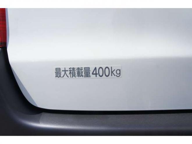 プロボックスバン1.5 F 4WD　走行500キロ　衝突軽減システム　純正LEDフォグ　電動格納ドアミラー オートライト 前後PW　ルームミラー内蔵Bカメラ　ドラレコ　Bluetooth&フルセグナビ 下廻防錆加工 フロアマット　ドアバイザー 社外14インチAW 1500