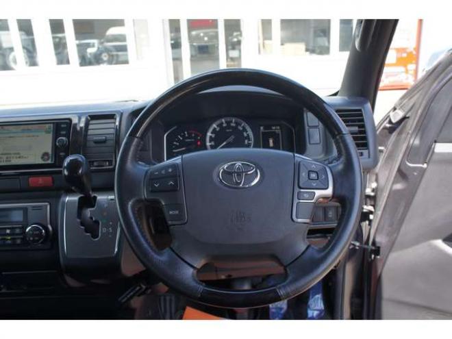 ハイエースバン2.8 スーパーGL ダークプライムII ロングボディ ディーゼルターボ 4WD　415COBRA　クリーンルック3 Fスポイラー&BY2Neoボンネット&ステージ2ルーフスポイラー&バッドラッカー17インチAW&フラットベッドキット　ヨコハマPARADA215/60R17　両側パワースライドドア　デジタルインナー 2800