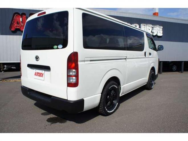 ハイエースバン2.8 DX ロング ディーゼルターボ 4WD　フロントシートセパレート仕様変更済　　　センターコンソール付　415COBRA丸目ライトキット&バッドラッカー16インチAW　415SAFARIフロントスポイラー　TOYOオープンカントリーR/T　電動格納ドアミラー 2800