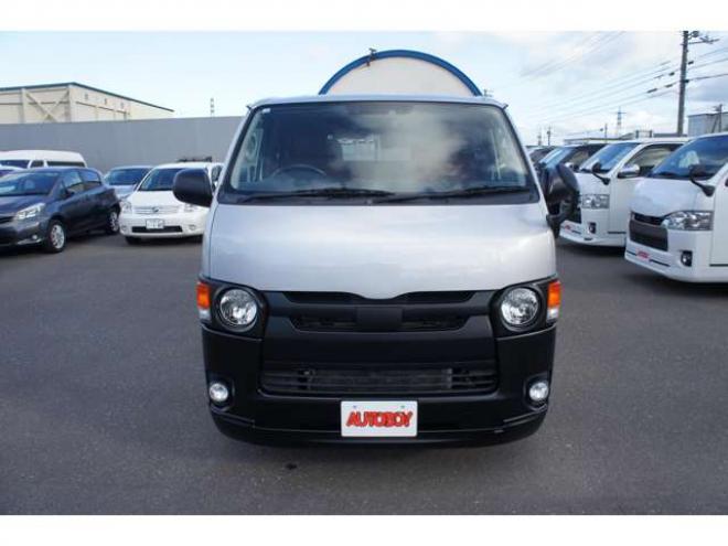 レジアスエース2.8 スーパーGL ロングボディ ディーゼルターボ 4WD　415COBRA丸目キット&CL3フロントリップ&ステージIリアスポ　415SAFARIオーバーフェンダー　ESSEXステラ16インチAW　TOYOオープンカントリーR/T　415COBRAベッドキット　寒冷地仕様　純正ETC 新品シートカバー 2800