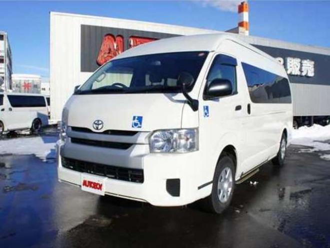 レジアスエース2.7 ウェルキャブ Bタイプ スーパーロング 4WD　ワンオーナー　純正メモリーナビTV　Bカメラ　車いす移動車　車いす2基固定装置付き　9人乗り　リア電動リフト　寒冷地仕様 福祉車両 2700