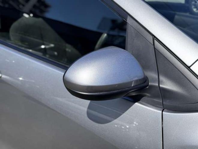 デミオ1.3 13C 4WD　キーレス・外1DIN・CD・AUX・オートライト・切替4WD・電動格納ミラー 1300