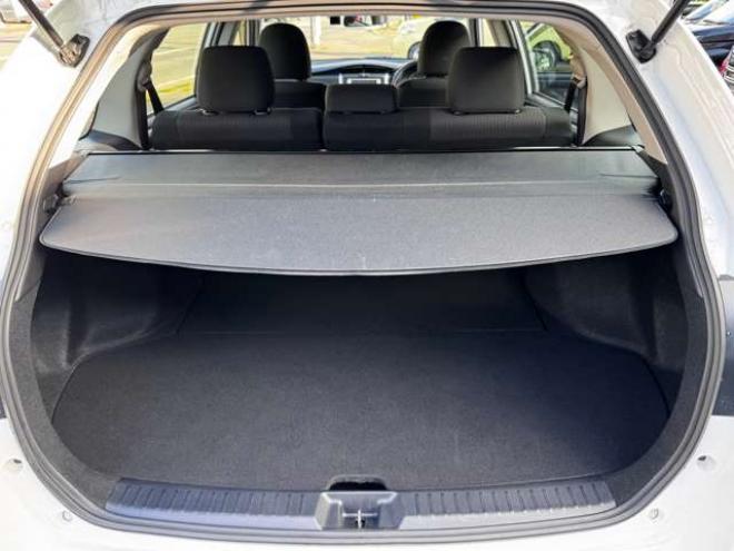 カローラフィールダー1.5 X  ビジネスパッケージ 4WD　キーレス・メモリーナビ・Bluetooth・横滑り防止・ワイパーデザイアー・ETC 1500