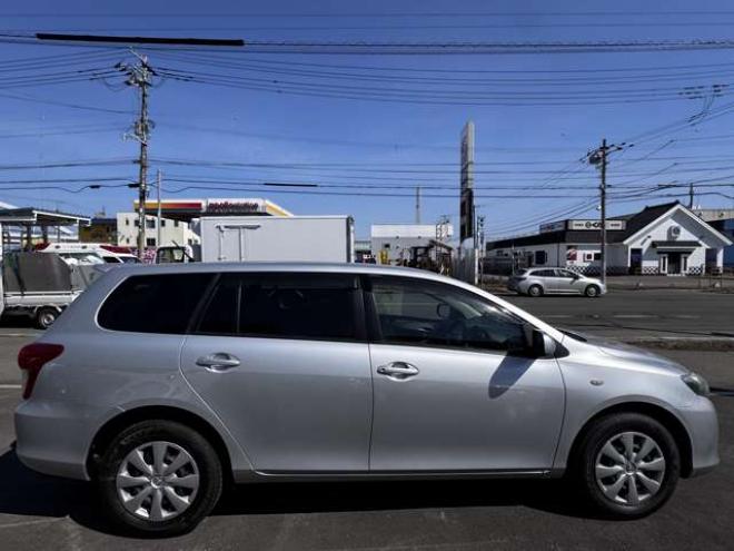 カローラフィールダー1.5 X HIDリミテッド 4WD　キーレス・HIDヘッドライト・フォグランプ・ETC・ドライブレコーダー・電動格納ミラー・フルセグTVナビ・ブルートゥース・CD・DVD 1500