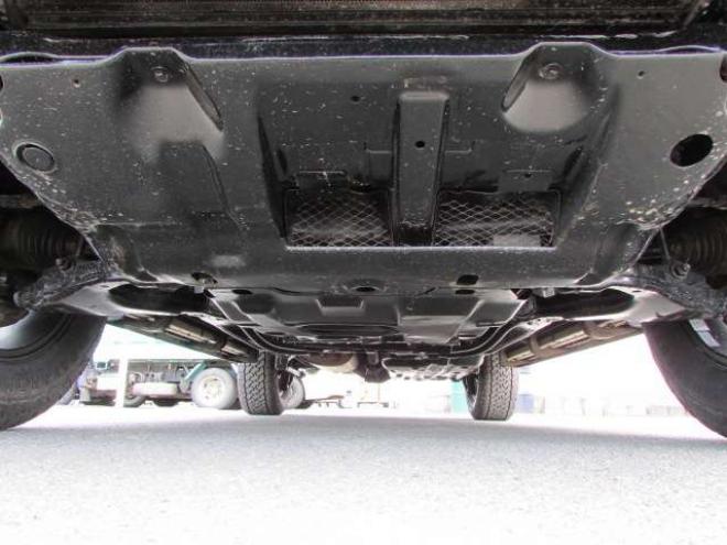 ハイラックスサーフ2.7 SSR-X リミテッド 4WD　MID17インチホイール/LEDヘッドライト/LEDフォグ/リアフォグ/キーレス/社外ナビ/バックカメラ 2700