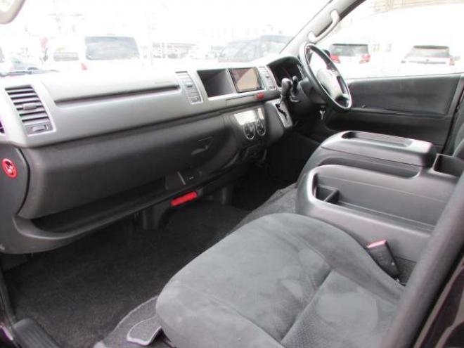 ハイエースバン2.7 スーパーGL プライムセレクション ワイド ロング ミドルルーフ 4WD　社外ナビ/フルセグTV/バックカメラ/LEDヘッドライト・フォグ/ETC/ドライブレコーダー 2700