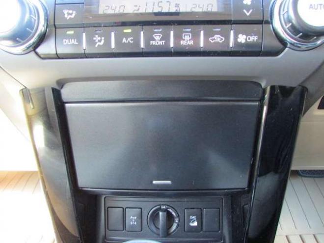 ランドクルーザープラド 2.8 TX ディーゼルターボ 4WD　社外ナビ/フルセグTV/バックカメラ/ETC/LEDヘッドライト・フォグ/ドライブレコーダー/スマートキー 2800