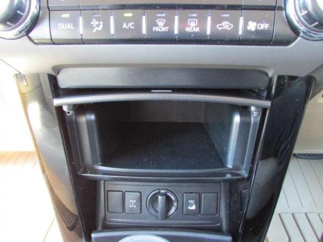 ランドクルーザープラド 2.8 TX ディーゼルターボ 4WD　社外ナビ/フルセグTV/バックカメラ/ETC/LEDヘッドライト・フォグ/ドライブレコーダー/スマートキー 2800