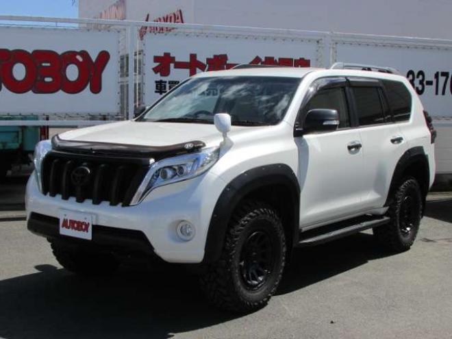 ランドクルーザープラド 2.8 TX ディーゼルターボ 4WD　社外ナビ/フルセグTV/バックカメラ/ETC/LEDヘッドライト・フォグ/ドライブレコーダー/スマートキー 2800