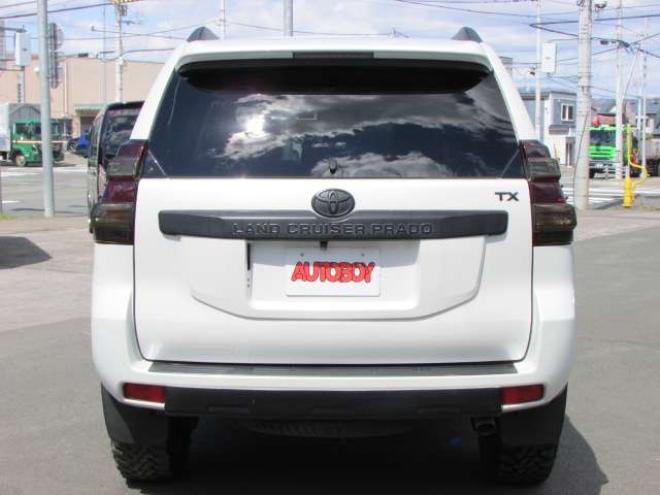 ランドクルーザープラド 2.8 TX ディーゼルターボ 4WD　社外ナビ/フルセグTV/バックカメラ/ETC/LEDヘッドライト・フォグ/ドライブレコーダー/スマートキー 2800