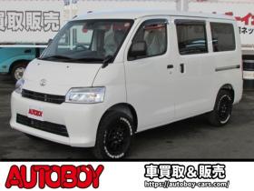 タウンエースバン　1.5 GL 4WD　登録済未使用車/スマートアシスト/LEDヘッドライト/ベッドキット/MAD CROSS14インチホイール+ジオランダーX-AT/キーレス/アイドリングストップ 登録済未使用車 1500