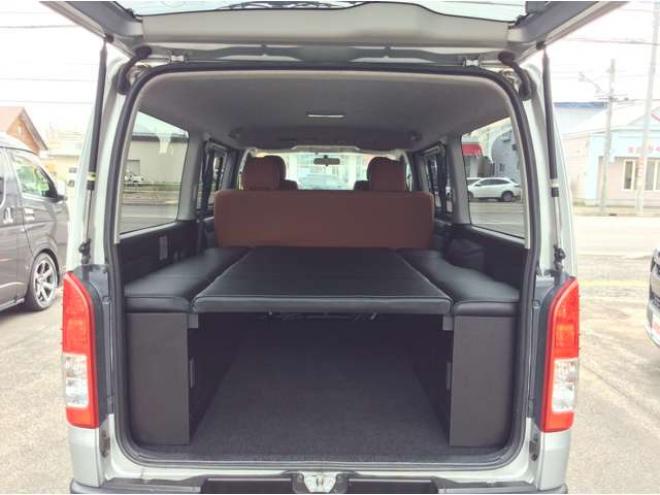 ハイエースバン3.0 スーパーGL ロング ディーゼルターボ 4WD　リアヒーター&クーラー　キーレス　ETC　電動格納ミラー　デュアルエアコン　ベッドキッド　フロントフォグランプ　clarionSDナビ(NXL13)　AUX　Bluetooth　USB　16インチAW 3000