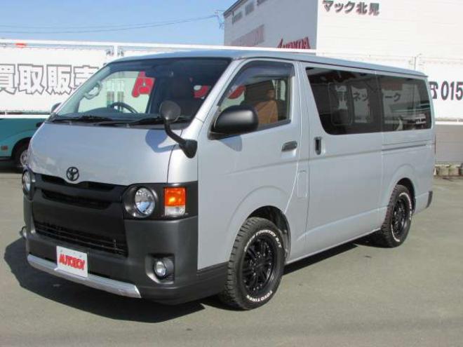 ハイエースバン3.0 スーパーGL ロング ディーゼルターボ 4WD　リアヒーター&クーラー　キーレス　ETC　電動格納ミラー　デュアルエアコン　ベッドキッド　フロントフォグランプ　clarionSDナビ(NXL13)　AUX　Bluetooth　USB　16インチAW 3000