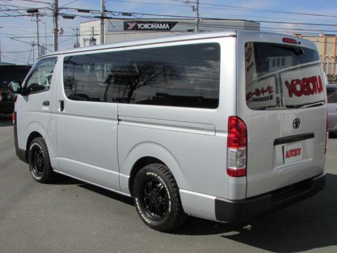 ハイエースバン3.0 スーパーGL ロング ディーゼルターボ 4WD　リアヒーター&クーラー　キーレス　ETC　電動格納ミラー　デュアルエアコン　ベッドキッド　フロントフォグランプ　clarionSDナビ(NXL13)　AUX　Bluetooth　USB　16インチAW 3000