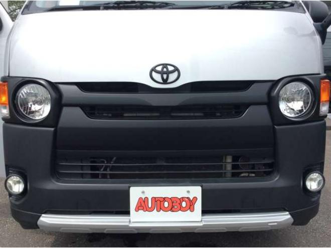 ハイエースバン3.0 スーパーGL ロング ディーゼルターボ 4WD　リアヒーター&クーラー　キーレス　ETC　電動格納ミラー　デュアルエアコン　ベッドキッド　フロントフォグランプ　clarionSDナビ(NXL13)　AUX　Bluetooth　USB　16インチAW 3000