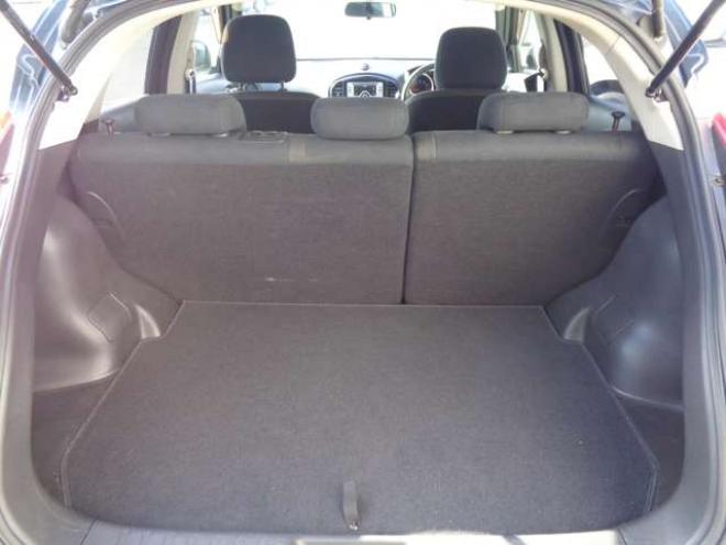 ジューク1.6 16GT FOUR 4WD　ワンオーナー　キーフリー　社外マフラー 1600