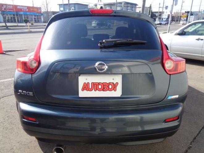 ジューク1.6 16GT FOUR 4WD　ワンオーナー　キーフリー　社外マフラー 1600