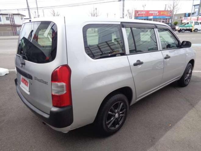 プロボックスバン1.5 DX コンフォート 4WD　ワンオーナー　キーレス　レーダーブレーキ　車線逸脱警報装置　横滑り防止装置　車検整備渡し　夏冬タイヤ付き 1500