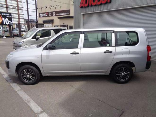 プロボックスバン1.5 DX コンフォート 4WD　ワンオーナー　キーレス　レーダーブレーキ　車線逸脱警報装置　横滑り防止装置　車検整備渡し　夏冬タイヤ付き 1500