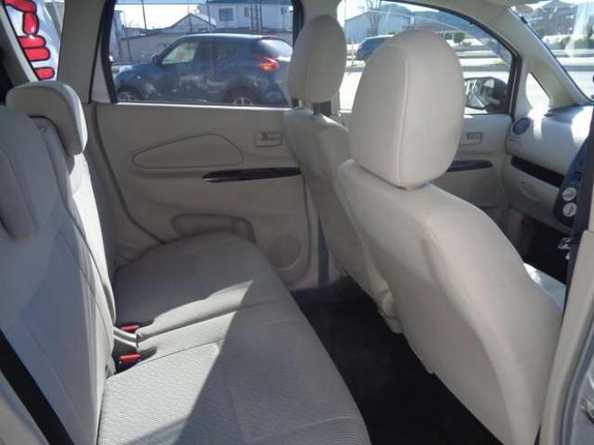 デイズS 4WD　キーレス　純正ナビ　フルセグ　シートヒーター　アイドリングストップ 660