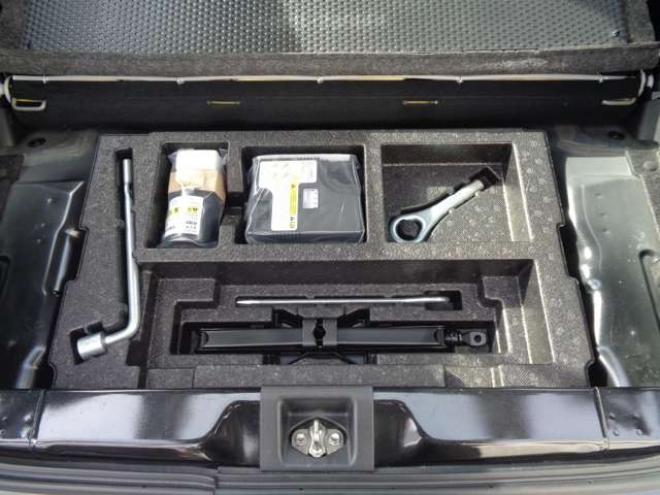 ピクシスエポックL SAIII 4WD　キーレス　車検令和9年10月　レーダーブレーキ 660