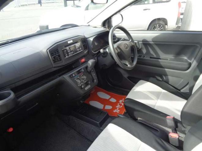 ピクシスエポックL SAIII 4WD　キーレス　車検令和9年10月　レーダーブレーキ 660