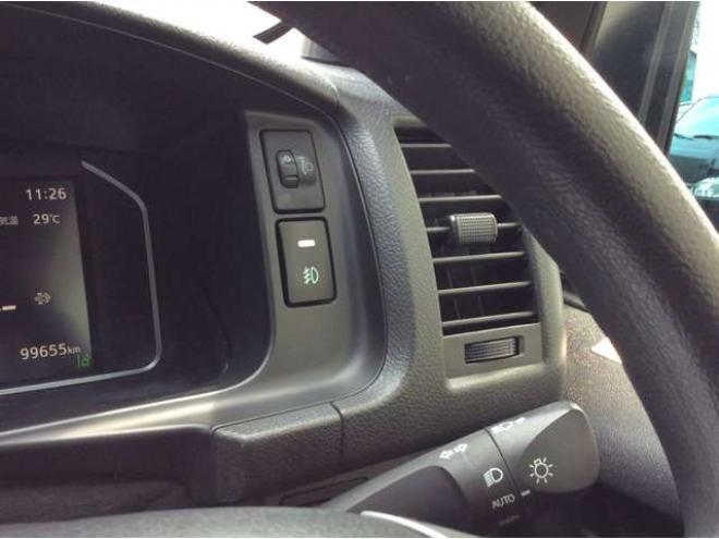 ハイエースバン2.8 DX ロング GLパッケージ ディーゼルターボ 4WD　キーレス　両側スライドドア　フロントフォグランプ　衝突被害軽減システム　車線逸脱防止　横滑り防止装置　パワーヒート　オートマチックハイビーム　バックカメラ　メモリナビ　フルセグTV　　電動格納ミラー 2800